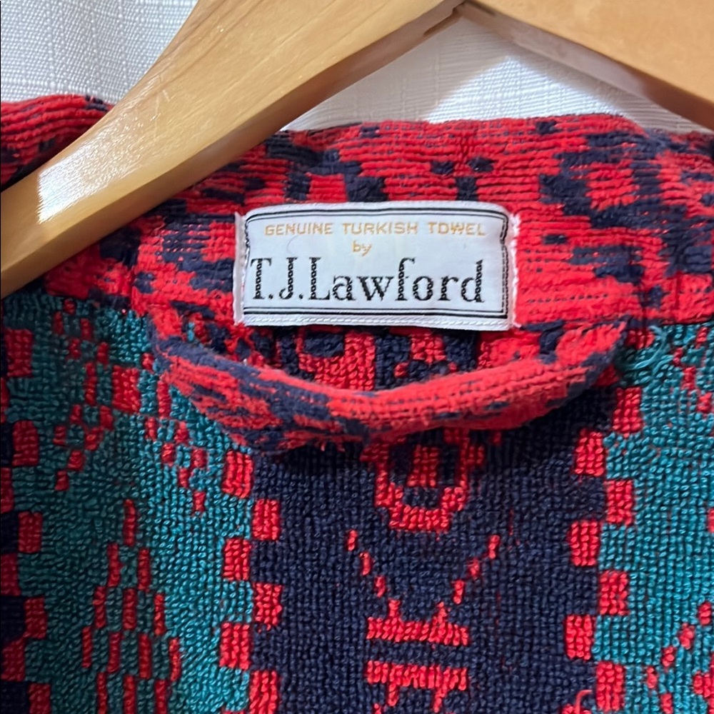 TJ Lawford Robe - Picture 2 of 4